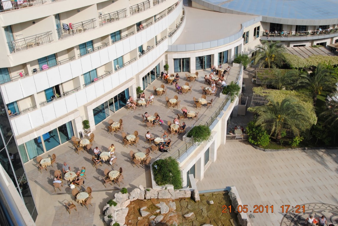 imagini hotel ROYAL WINGS LARA